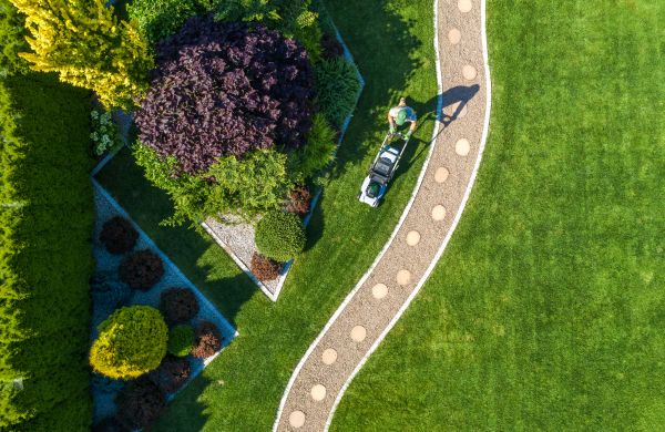 Mowing And Landscaping in Eagle